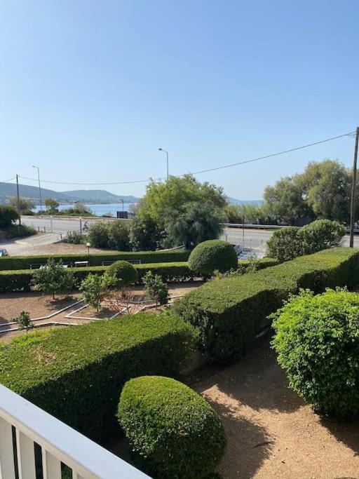 Lagonisi Luxury Appartment 2 By The Sea Bagian luar foto